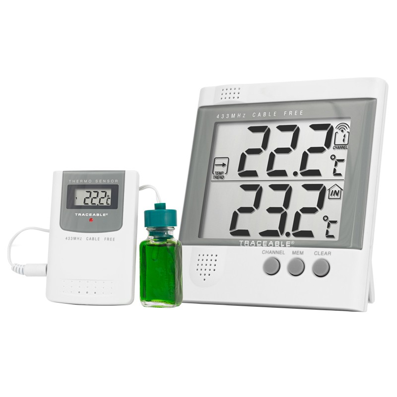 Traceable Thermometer/Clock/Humidity Monitor