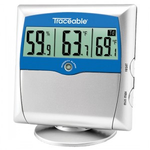Humidity/Temperature Traceable Dew Point Meter